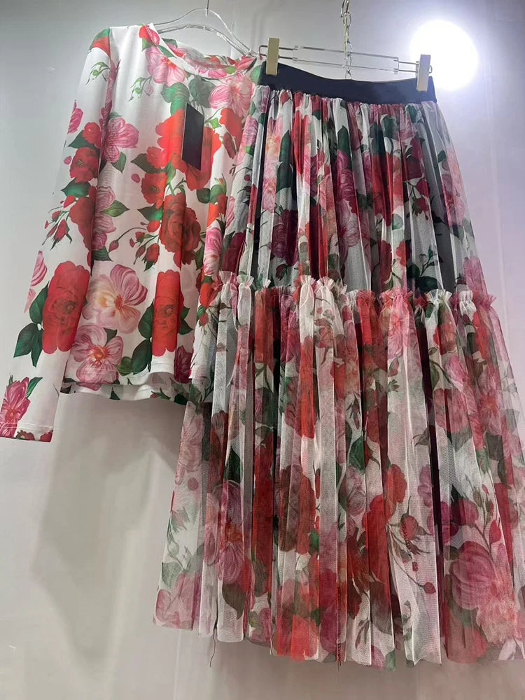 Retro mesh long-sleeved top and big swing skirt set for women, elastic waist, fashion print, perfect for spring and summer.