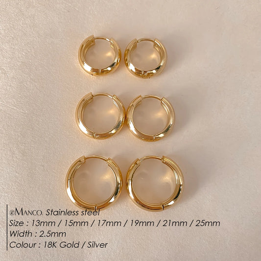 Silver stainless steel classic round earrings with geometric circle design, suitable for women and men, daily fashion jewelry.