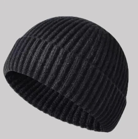 Navy blue knitted beanie hat for men and women, warm wool winter cap with simple style, suitable for autumn and winter.