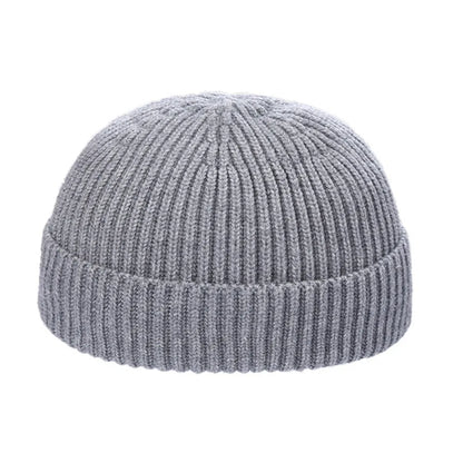 Grey unisex winter beanie hat, knitted skull cap for women and men, casual, elastic, solid color, suitable for autumn.