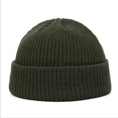 Gray unisex winter beanie hat with knitted design, casual elastic fit, suitable for women, men, boys, and girls.