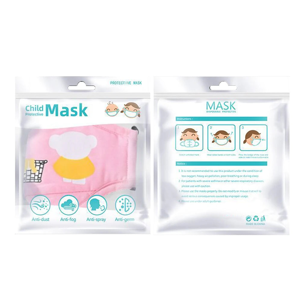 Set of 100 pink and navy kids FFP2 masks with 5-layer protection, CE approved KN95 face masks for children.