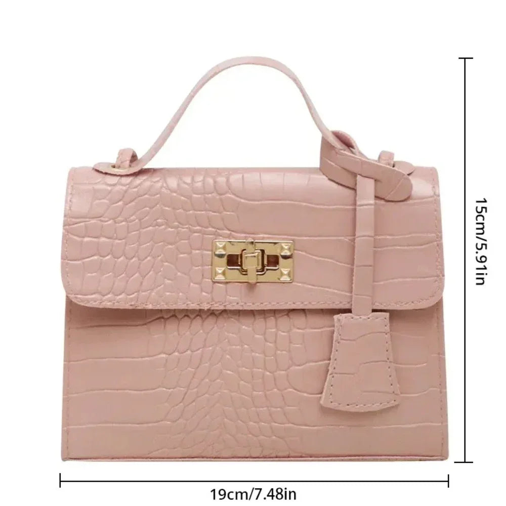 Pink women's large handbags set by BackupMyFilesNow.com, stylish and functional messenger bags for women in 2024.