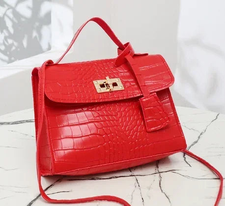 Pink women's messenger handbags set for 2024, stylish and functional totes and bags for women, featuring multiple compartments.