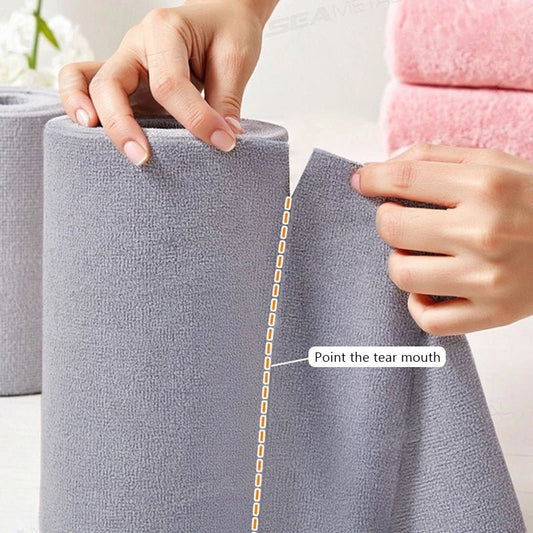 Pink SEAMETAL reusable microfiber cleaning wipe roll with 20 sheets, ideal for household, kitchen, or car cleaning tasks.