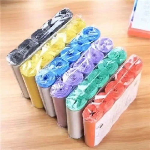 Red disposable trash pouches, 45x50cm, 100-pack, household thick garbage bags for cleaning and waste storage.