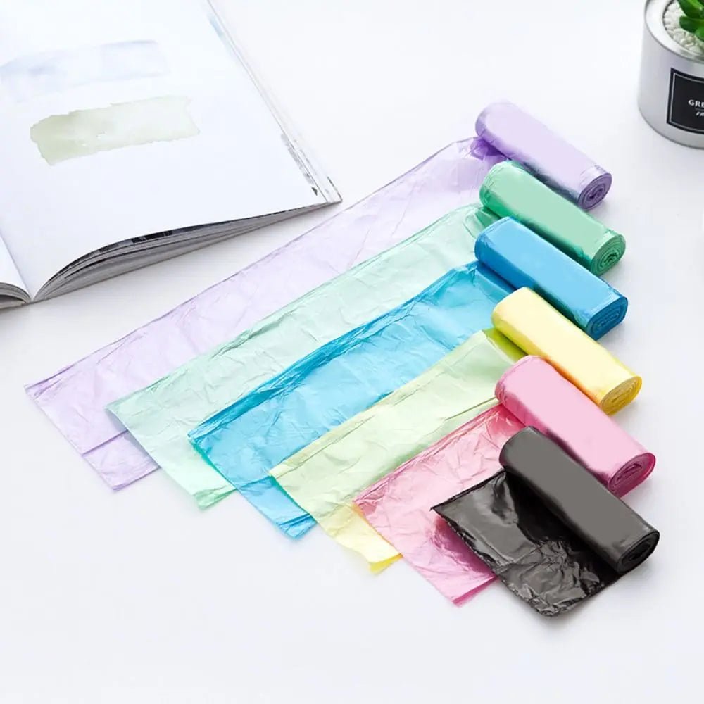 Red disposable trash pouches, 45x50cm, thick household garbage bags, 100-pack, breakpointed design for cleaning waste disposal.
