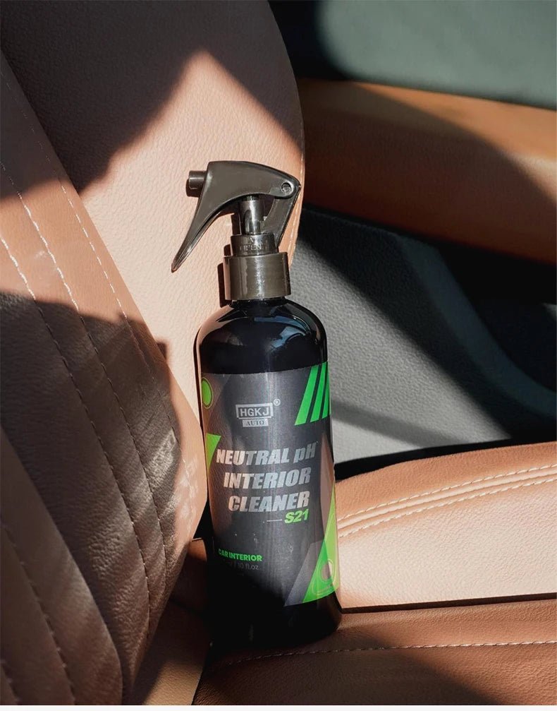 BACKUPMYFILESNOW.COM® Car interior cleaner agent, ceiling, leather, fabric, water-free auto dash cleaning tool.