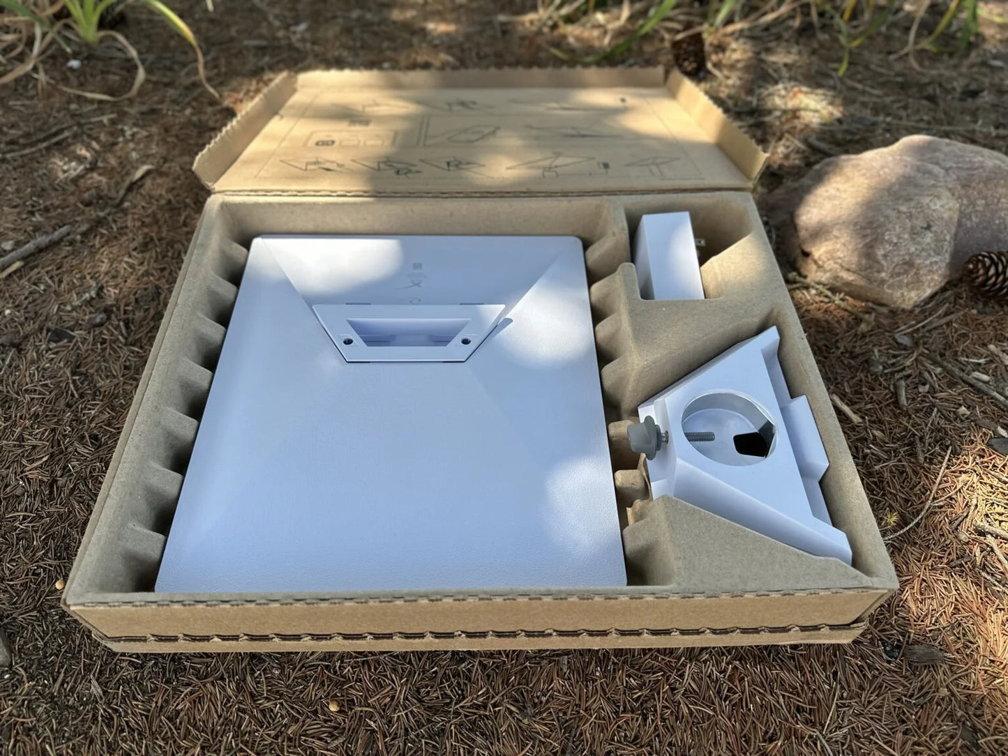 SpaceX Starlink V4 Gen 3 Satellite Internet Kit with dish, router, and Wi-Fi 6 modem for high-speed low-latency internet.