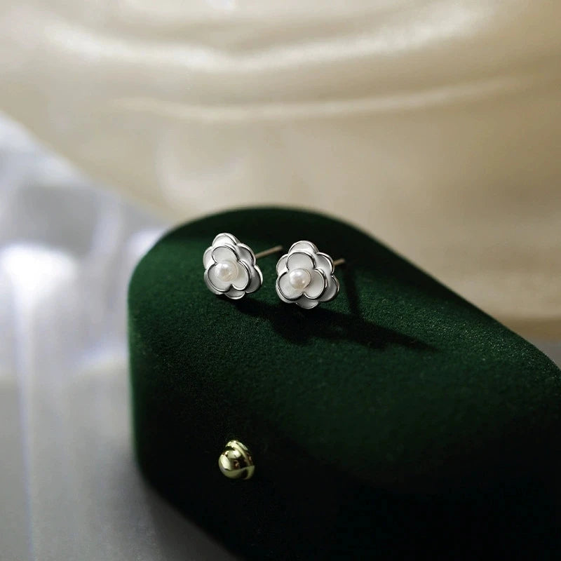 Sterling silver Camellia stud earrings with pearls, trendy high-end women's autumn jewelry, elegant and luxurious accessory.