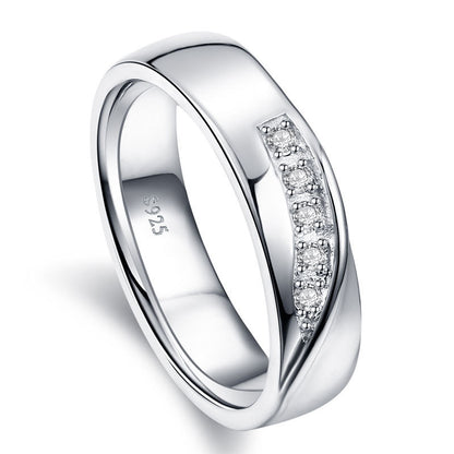 Silver Christmas ring for women, stylish holiday jewelry, featuring festive design and the BACKUPMYFILESNOW.COM® brand.