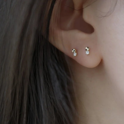 925 silver stud earrings with round cubic zirconia, minimalist design, small size, perfect gift for her, simple and elegant jewelry