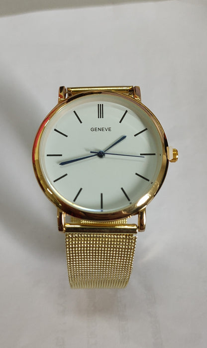 Silvery quartz business watch with a sleek round face and metal band, designed for professional and formal wear.