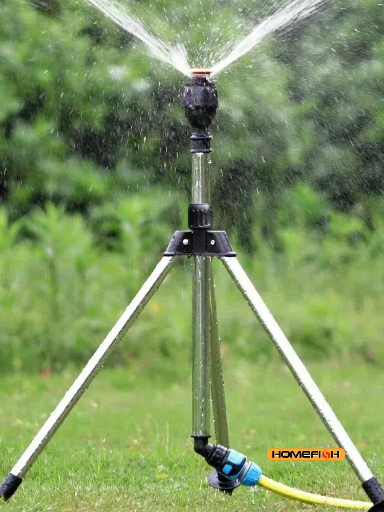 360° rotary irrigation sprinkler head on tripod with telescopic support, automatic rotating sprayer for garden lawn watering.