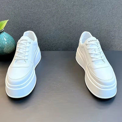 Men's lightweight casual business shoes in white and green with thick soles, made of PU material, suitable for outdoor leisure.