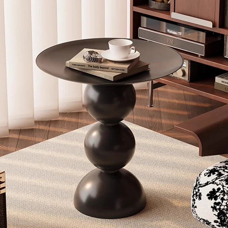 White modern hall coffee table and side desk, movable, simple Nordic-style furniture for living room or bedroom.