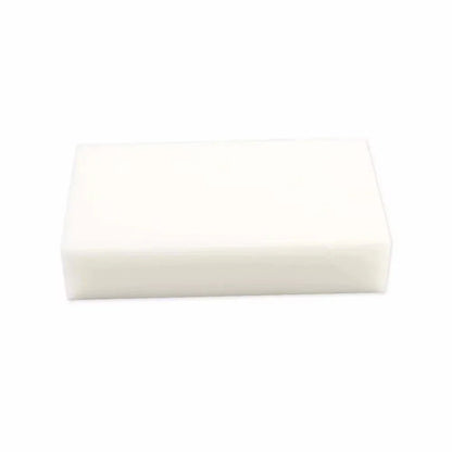 Set of 100 white melamine sponge erasers for cleaning car, kitchen, office, and bathroom surfaces, 10x6x2cm each.