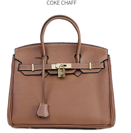 Platinum bag in first-layer cowhide leather for women, featuring a sleek design and premium craftsmanship.