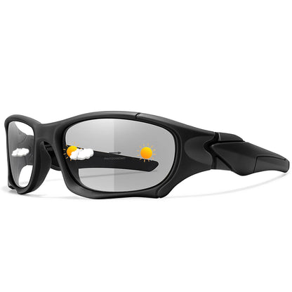 Photochromic sunglasses for men and women, outdoor sports eyewear, windproof cycling and MTB goggles with stylish design.