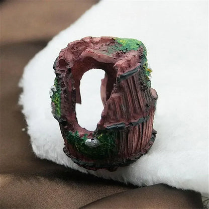 Artificial antique barrels resin decoration for fish tanks, enhancing aquarium landscaping with realistic glass tank accessory.