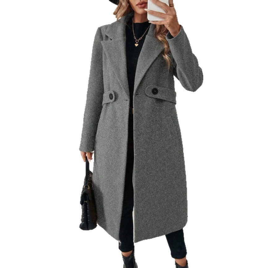 Women's solid-color wool coat with lapel collar and double-breasted design