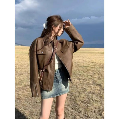 Women's casual American retro solid color loose leather coat in a relaxed fitocer