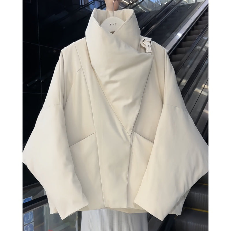 Women's short cotton coat with large lapel collar and warm outerwear design