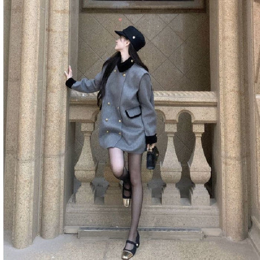 Women's wool coat with color-blocked design and stand-up collar, short style