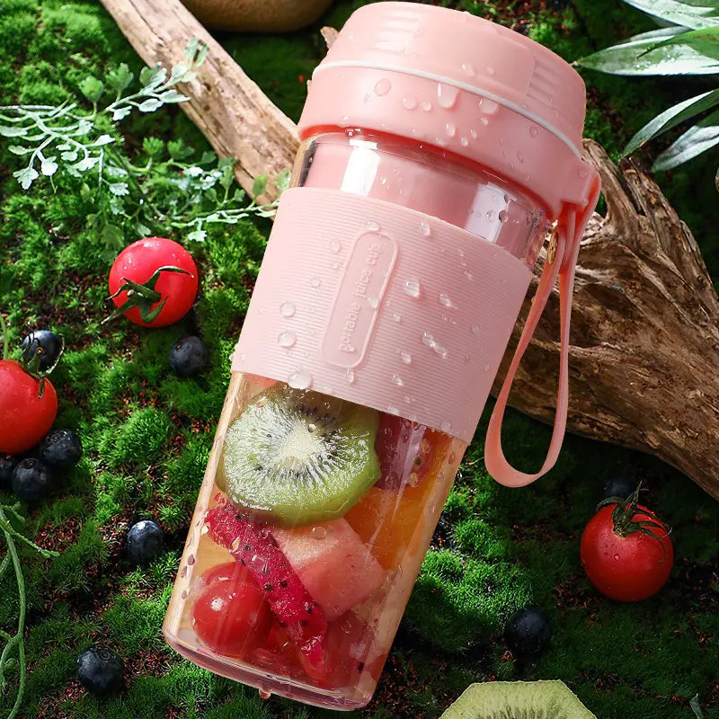 Portable Electromechanical Juicer Cup