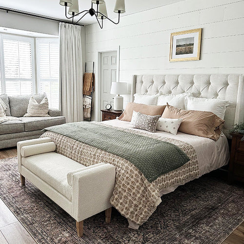 56 Inch Modern Boucle Accent Bench with Round Pillows
