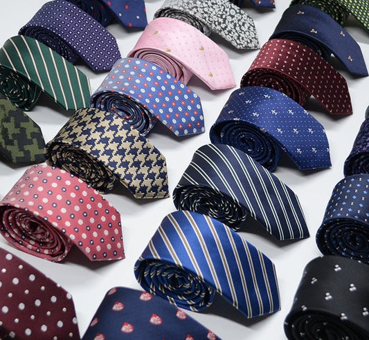 Fashion exquisite jacquard tie for wedding groom, detailed woven pattern in elegant style