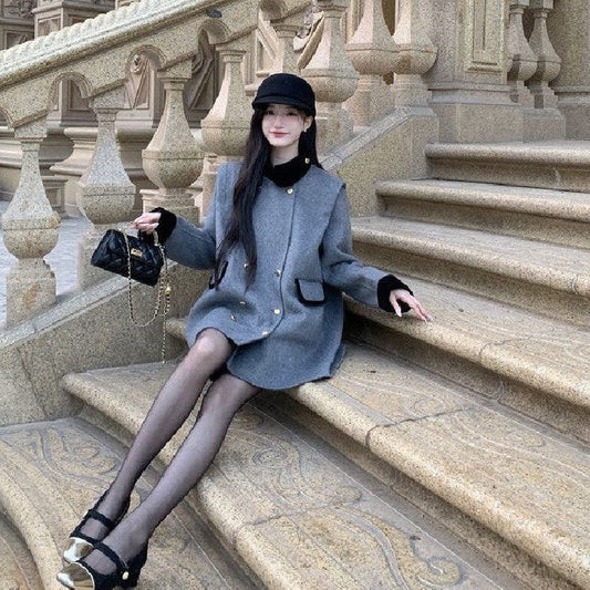 Women's color-blocked wool coat with stand-up collar and short style