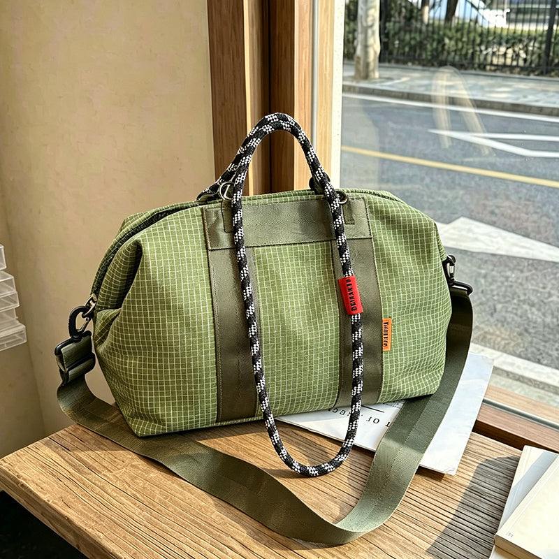 Grid pattern large capacity tote bag by My Store, spacious rectangular design with sturdy handles
