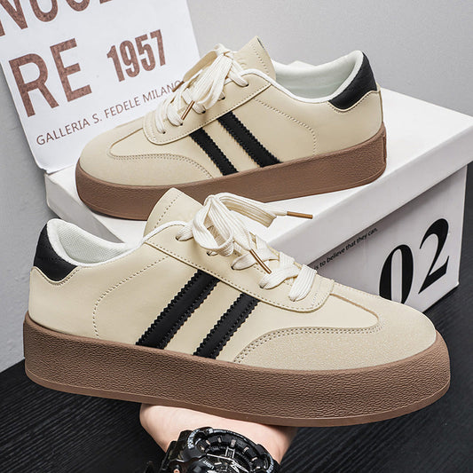 2026 men's summer skate shoes, classic college-style casual sneakers for teenagers, side view in black and white