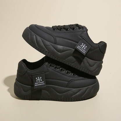 Height-increasing sneakers for female students, casual platform design in white and pink