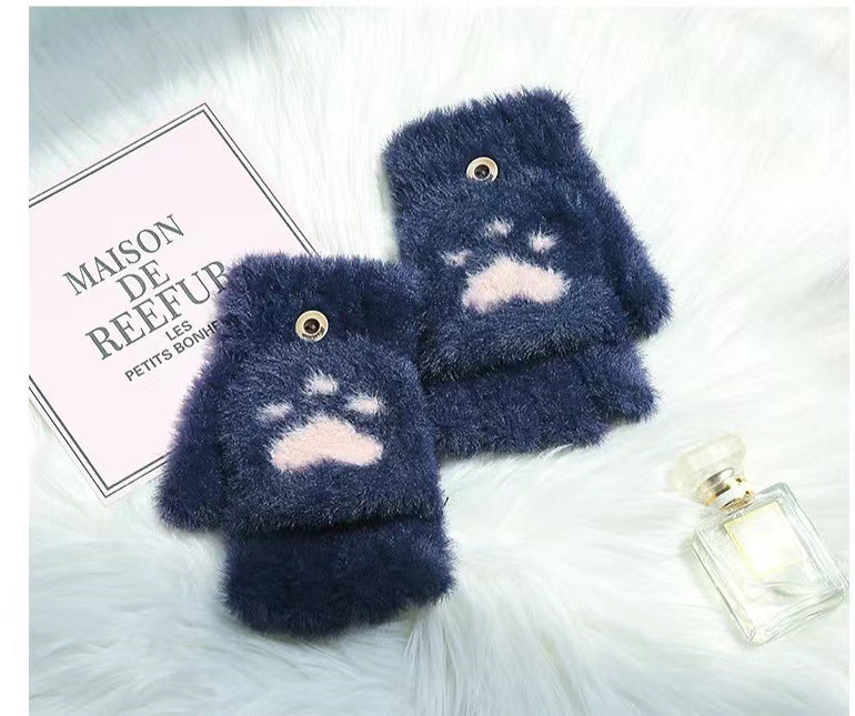 Half-finger knitted warm cat-claw gloves in a cozy textured design