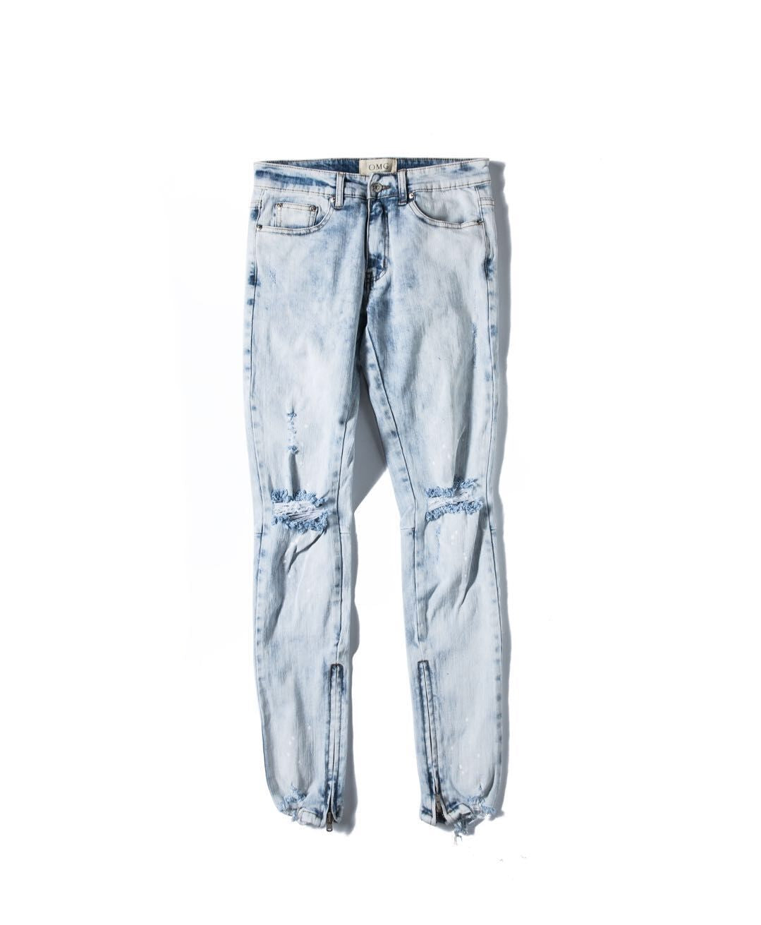 BackupMyFilesNow Urban Zip Jeans showing slim-fit design, front zipper, and classic denim look in a natural pose.