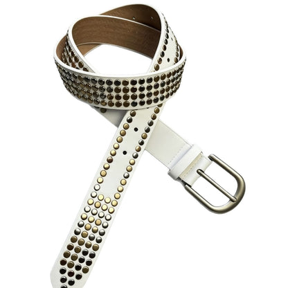 Black and white minimalist fashion belt with a sleek, simple design