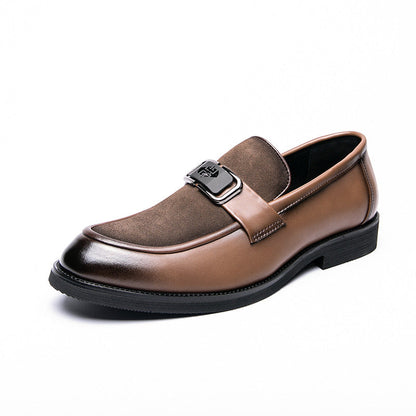 Men's leather plus-size slip-on casual loafers in a classic low-profile design