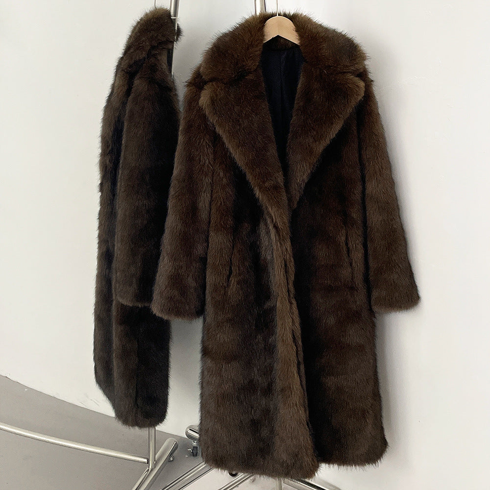 Women's high-quality artificial faux fur coat in a soft, textured design
