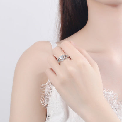 Women's red heart-shaped wedding ring personalized bracelet with heart charm and engraved ring detail