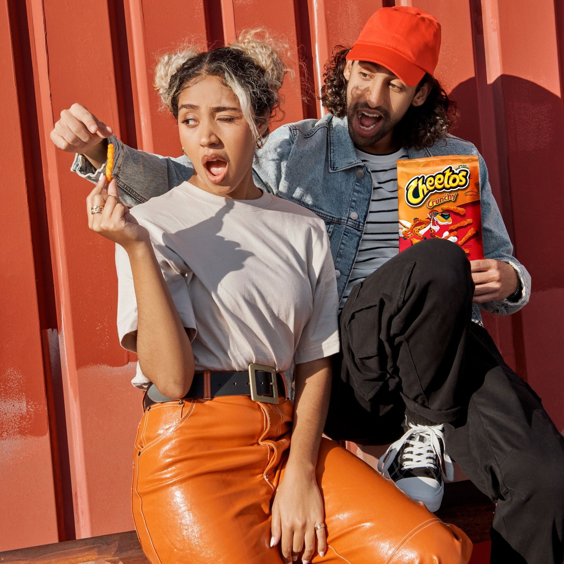Cheetos Crunchy Cheese Flavored Snacks in a 15 oz bag, showing orange cheesy snack puffs with crunchy texture.
