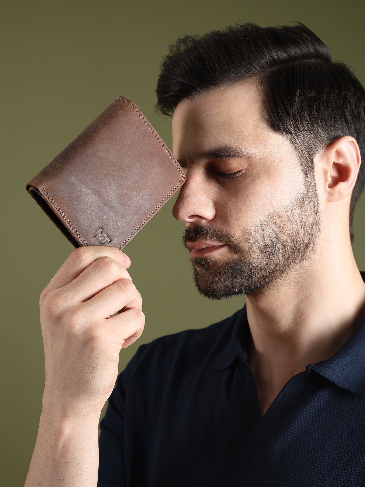 Vertical buffalo leather men's wallet by Classy Leather Bags, showcasing multiple card slots and sleek design.