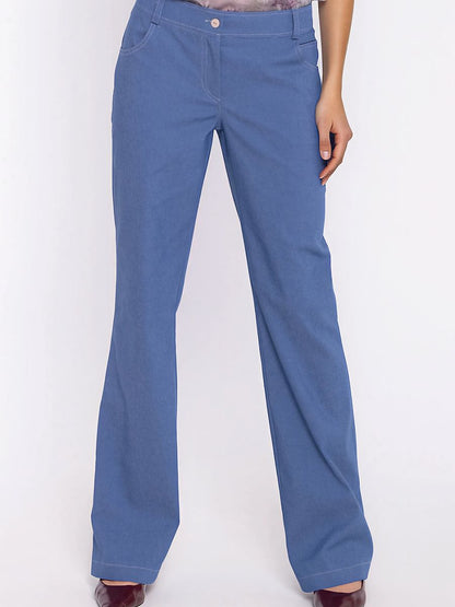 Nife jeans model 228928, casual trousers with a classic fit, shown in a natural pose on a white background.