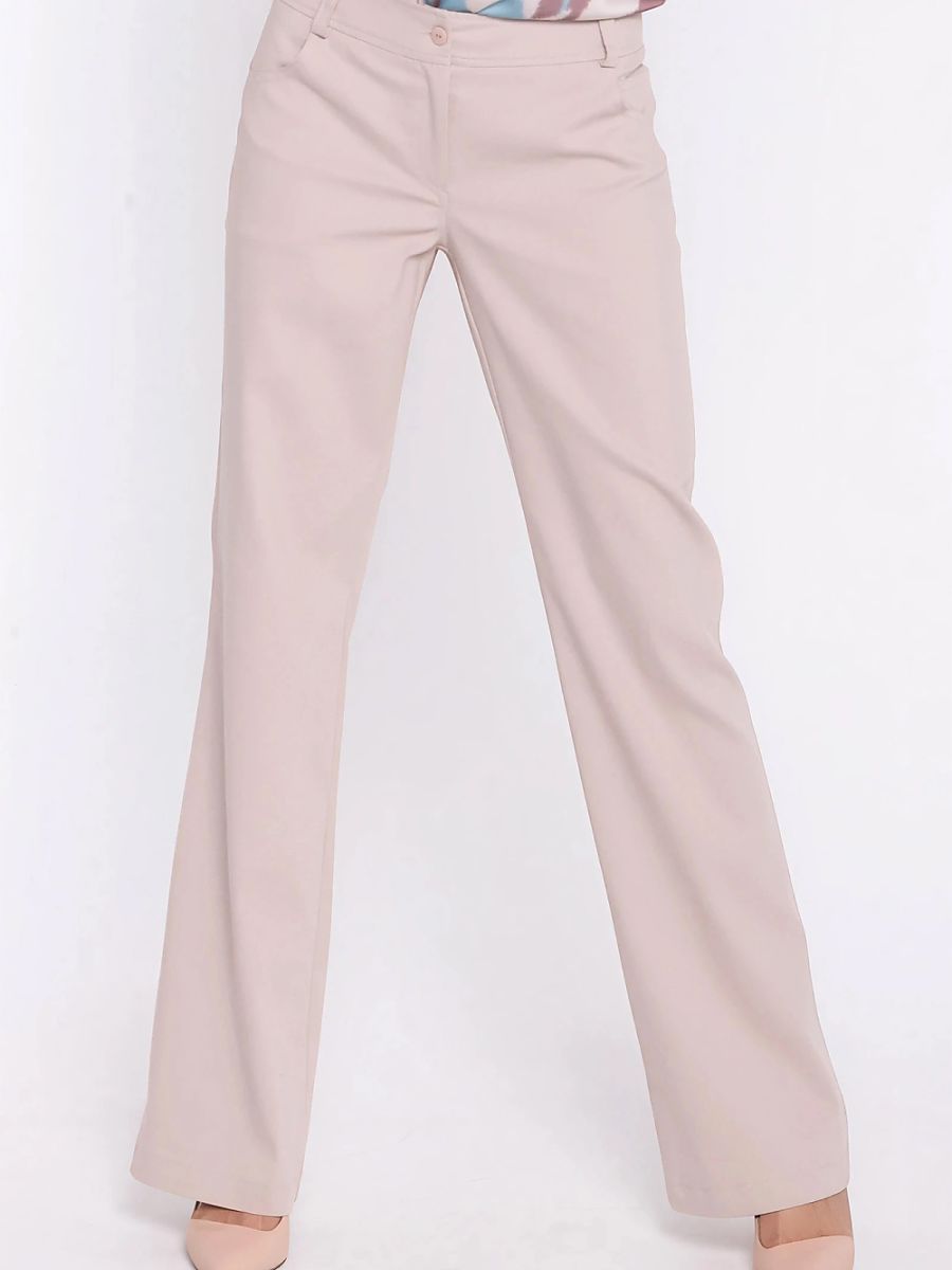 Nife Jeans model 228929, stylish pants with a classic fit, shown in a high-quality image highlighting the denim fabric and stitching.