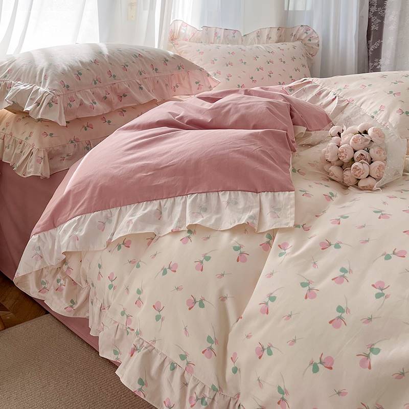 Broken Spring and Autumn Girl bedding sheet and quilt cover set of three by My Store