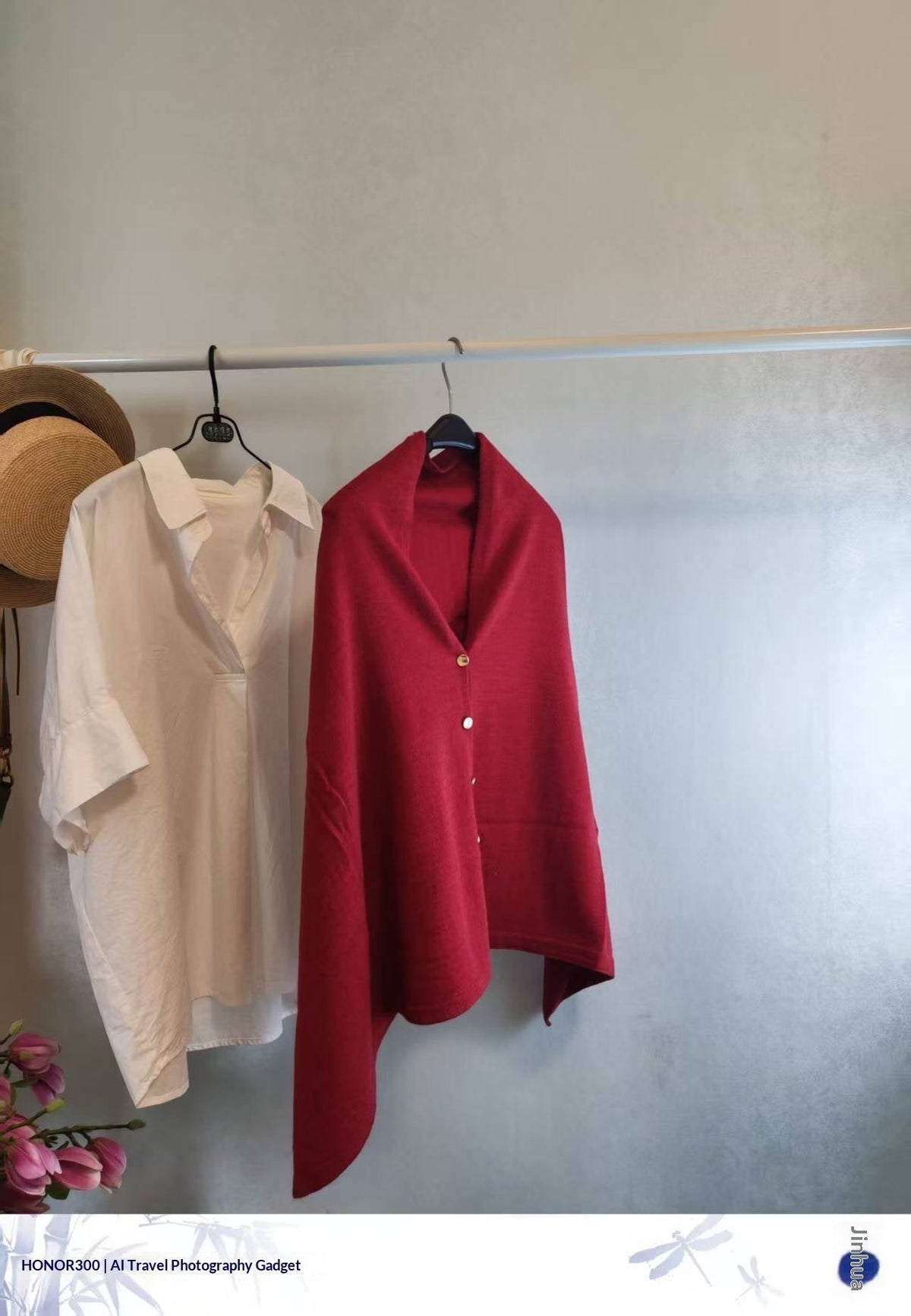 Vintage women's slouchy knit shawl with a versatile, sophisticated drape