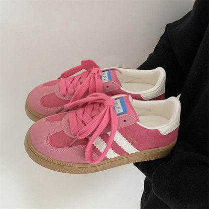 White retro casual women's sneakers for sports and everyday wear