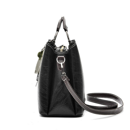 Simple retro small handbag for women in a classic design, My Store brand
