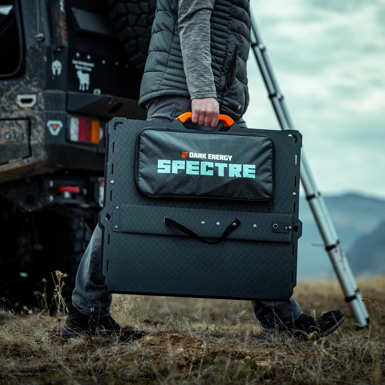 Dark Energy Spectre 200W solar panel showing photovoltaic cells and sleek design for efficient solar power generation.